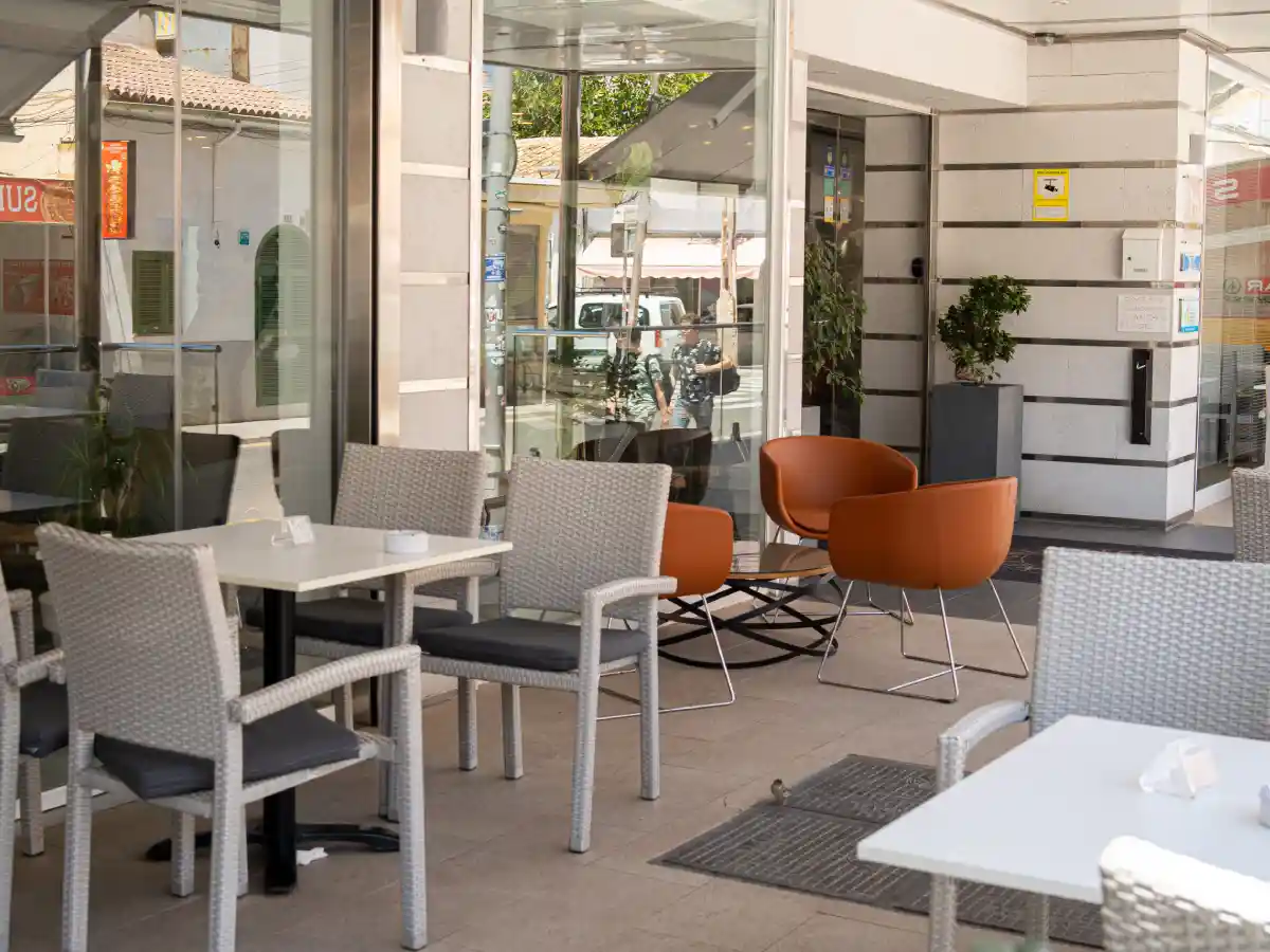 Terrasse restaurant PlanetHotels One