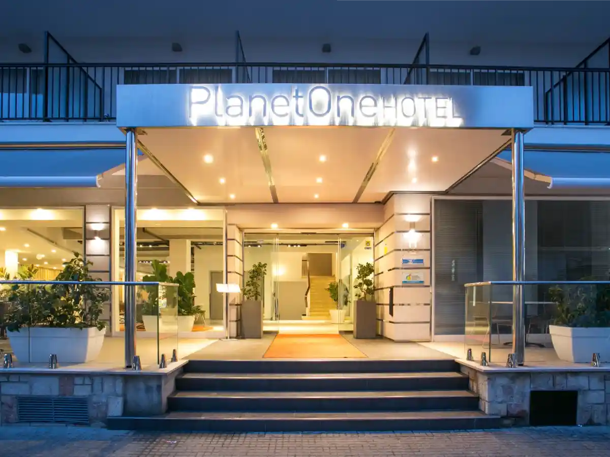 Fassade PlanetHotels Mallorca