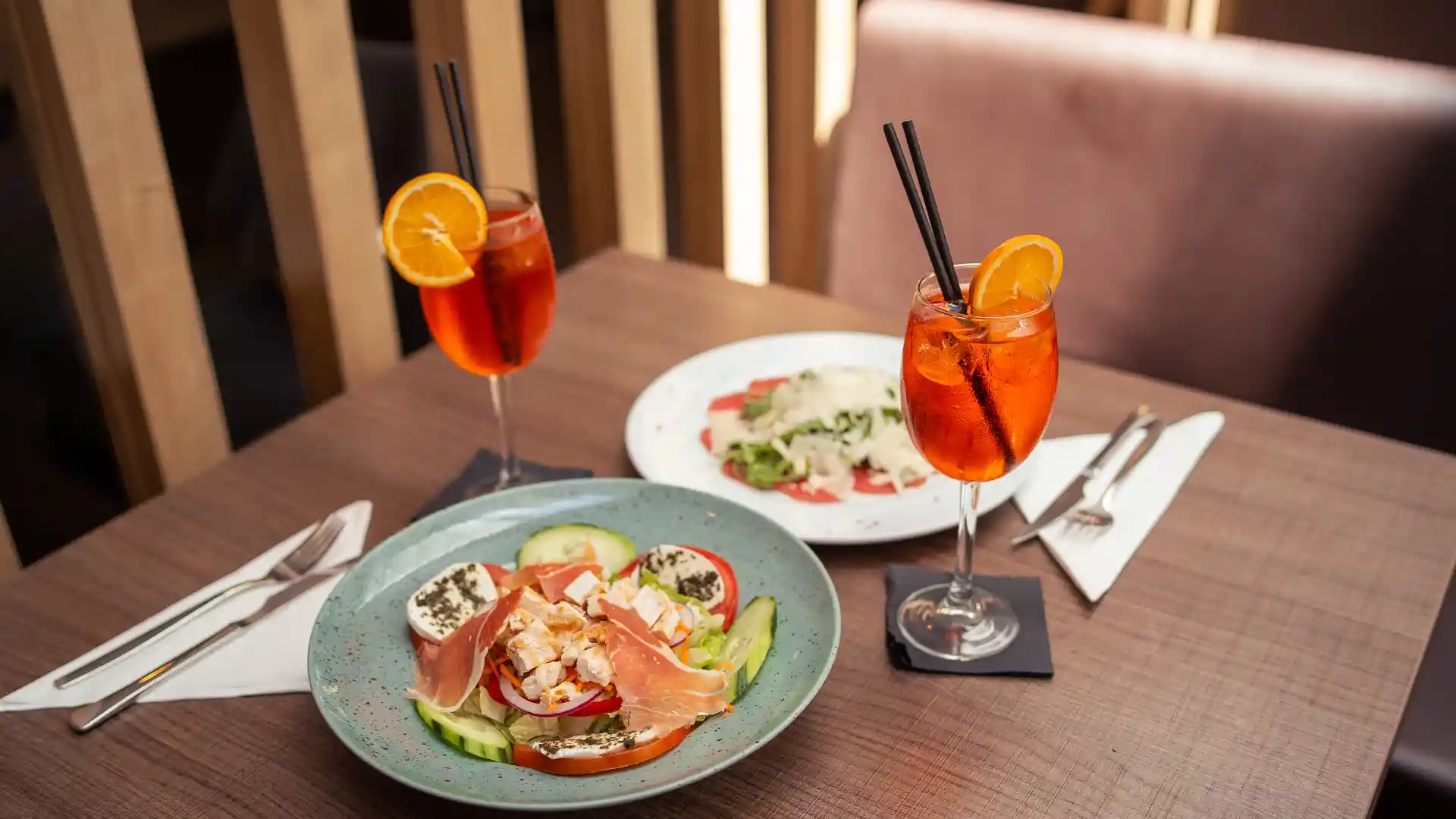 Essen im Elara by Planet Hotels One